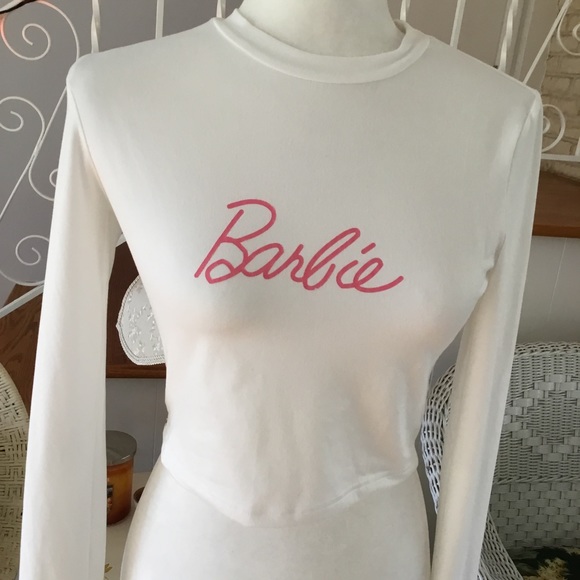 BLUSHMARK Tops - JUNIORS LONG SLEEVED BARBIE CROP TOP